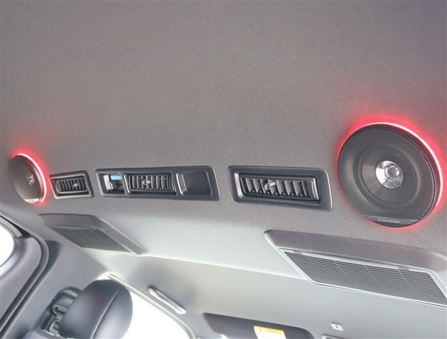 トヨタ ハイエースバン ２．０ スーパーＧＬ ダークプライムＩＩ ロングボディ R4年 (関東) 99