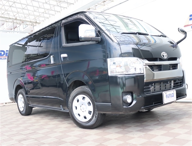 トヨタ ハイエースバン ２．０ スーパーＧＬ ダークプライムＩＩ ロングボディ R4年 (関東) 99