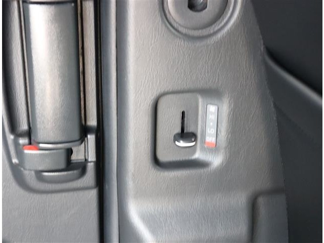 トヨタ ハイエースバン ２．０ スーパーＧＬ ダークプライムＩＩ ロングボディ R4年 (関東) 99