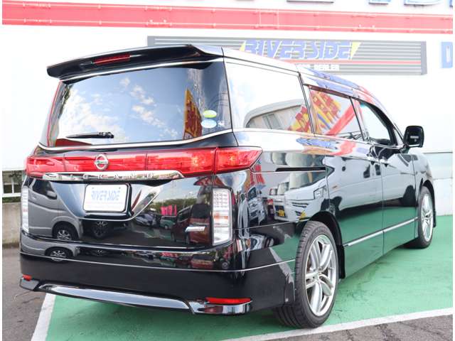 日産 エルグランド ３．５ ３５０ハイウェイスター プレミアム H22年 (関東) 99