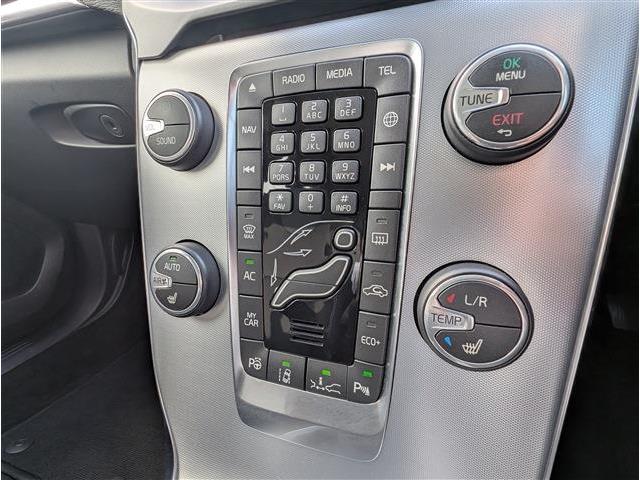 ボルボ Ｖ４０ Ｄ４ ダイナミック エディション ディーゼルターボ H30年 (東北) 99