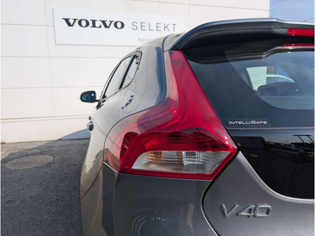 ボルボ Ｖ４０ Ｄ４ ダイナミック エディション ディーゼルターボ H30年 (東北) 99