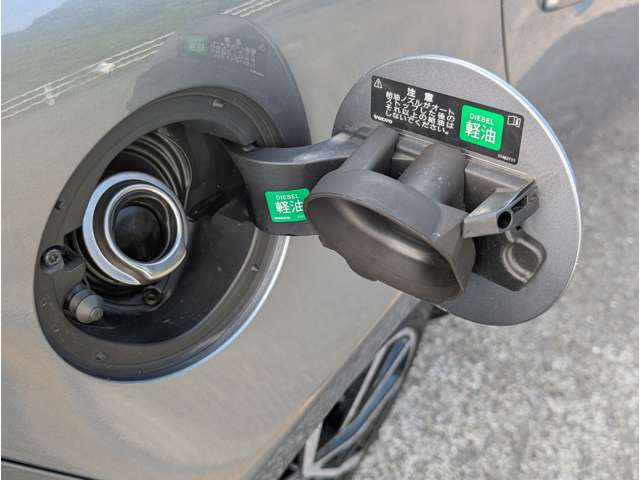 ボルボ Ｖ４０ Ｄ４ ダイナミック エディション ディーゼルターボ H30年 (東北) 99