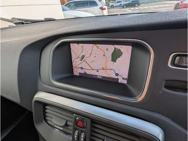 ボルボ Ｖ４０ Ｄ４ ダイナミック エディション ディーゼルターボ H30年 (東北) 99