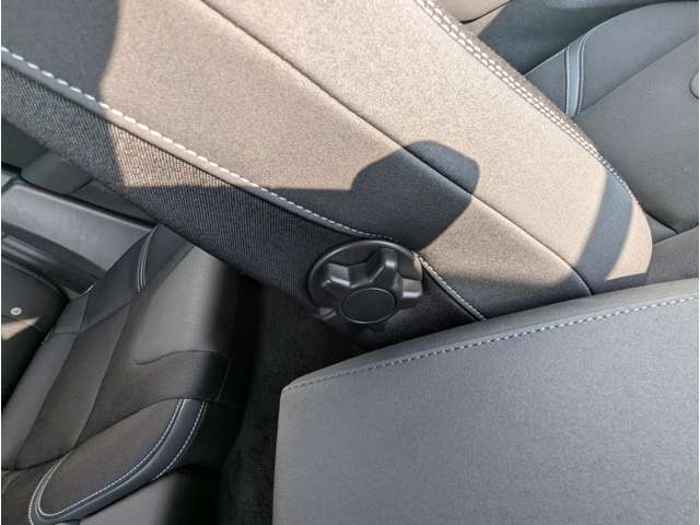 ボルボ Ｖ４０ Ｄ４ ダイナミック エディション ディーゼルターボ H30年 (東北) 99