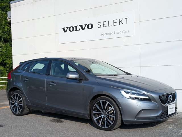 ボルボ Ｖ４０ Ｄ４ ダイナミック エディション ディーゼルターボ H30年 (東北) 99