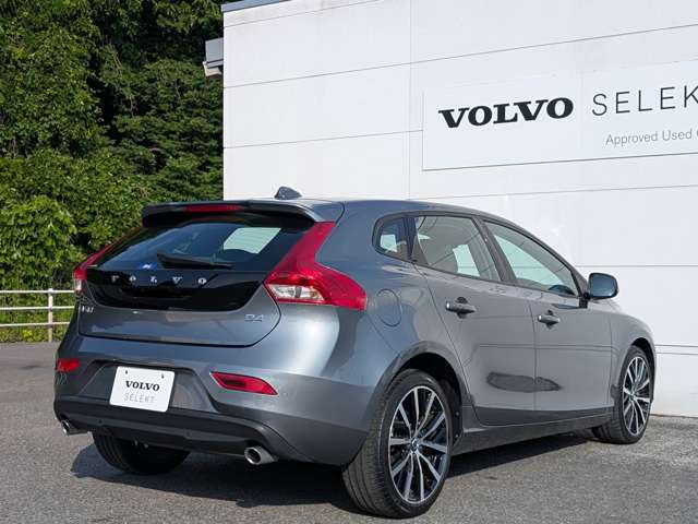 ボルボ Ｖ４０ Ｄ４ ダイナミック エディション ディーゼルターボ H30年 (東北) 99
