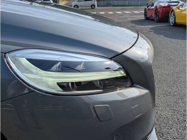 ボルボ Ｖ４０ Ｄ４ ダイナミック エディション ディーゼルターボ H30年 (東北) 99