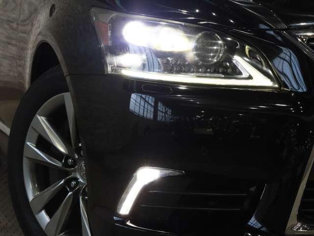 レクサス ＬＳハイブリッド ６００Ｈ バージョンＣ Ｉパッケージ ４ＷＤ H25年 (関東) 99