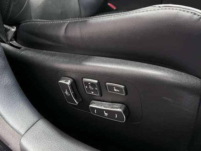 レクサス ＬＳハイブリッド ６００Ｈ バージョンＣ Ｉパッケージ ４ＷＤ H25年 (関東) 99