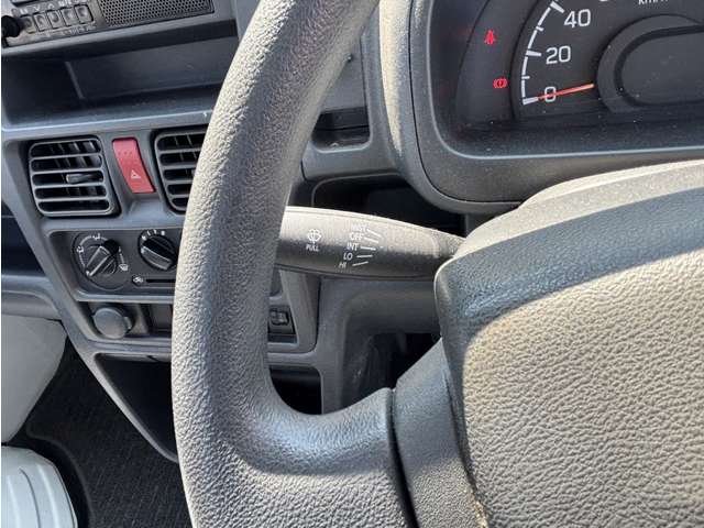 スズキ キャリイトラック ６６０ ＫＣエアコン・パワステ ３方開 ４ＷＤ R5年 () 99