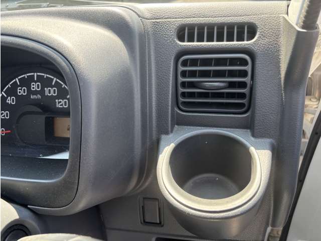 スズキ キャリイトラック ６６０ ＫＣエアコン・パワステ ３方開 ４ＷＤ R5年 () 99