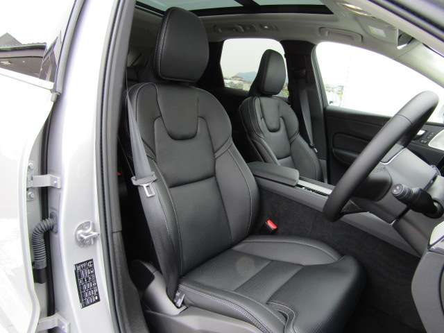 ボルボ ＸＣ６０ ウルトラ Ｂ５ ＡＷＤ ４ＷＤ R6年 (四国) 99