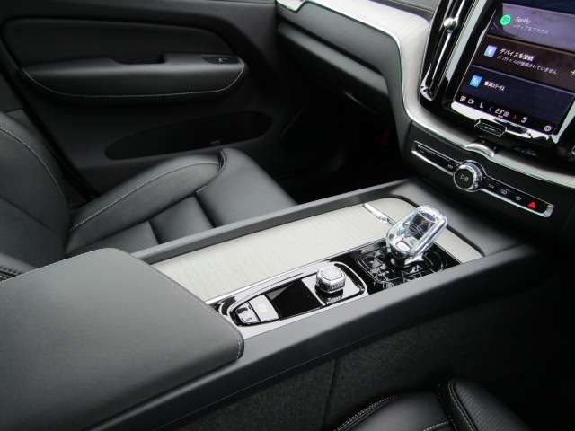 ボルボ ＸＣ６０ ウルトラ Ｂ５ ＡＷＤ ４ＷＤ R6年 (四国) 99