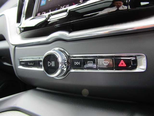 ボルボ ＸＣ６０ ウルトラ Ｂ５ ＡＷＤ ４ＷＤ R6年 (四国) 99