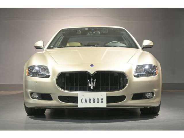 マセラティ クワトロポルテ スポーツ　ＧＴ　Ｓ　アワードエディション H24年 (関東) 99