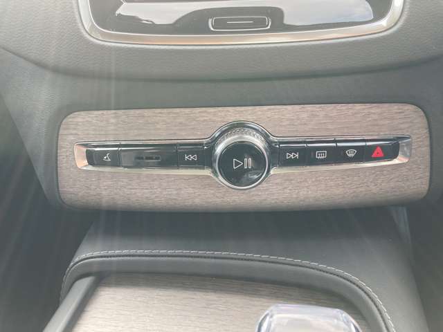 ボルボ ＸＣ９０ アルティメット Ｂ６ ＡＷＤ ４ＷＤ R5年 (東海) 99