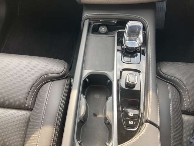 ボルボ ＸＣ９０ アルティメット Ｂ６ ＡＷＤ ４ＷＤ R5年 (東海) 99