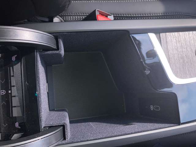 ボルボ ＸＣ９０ アルティメット Ｂ６ ＡＷＤ ４ＷＤ R5年 (東海) 99