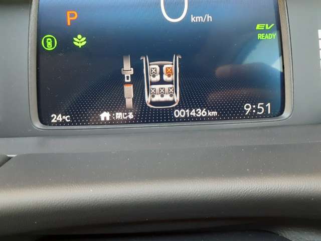 ホンダ フィット　ハイブリッド １．５ Ｅ：ＨＥＶ ホーム ブラックスタイル ４ＷＤ R6年 (甲信越・北陸) 99