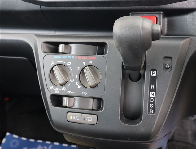 ダイハツ ミラ　イース ６６０ Ｌ ＳＡＩＩＩ R2年 (関東) 99