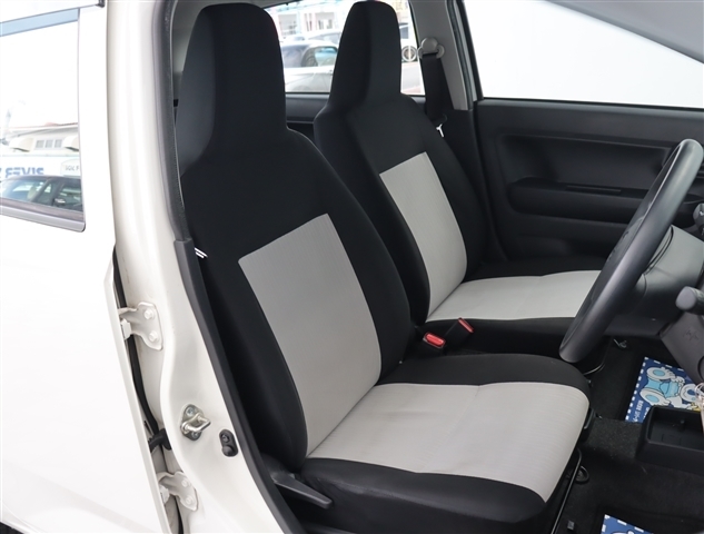 ダイハツ ミラ　イース ６６０ Ｌ ＳＡＩＩＩ R2年 (関東) 99