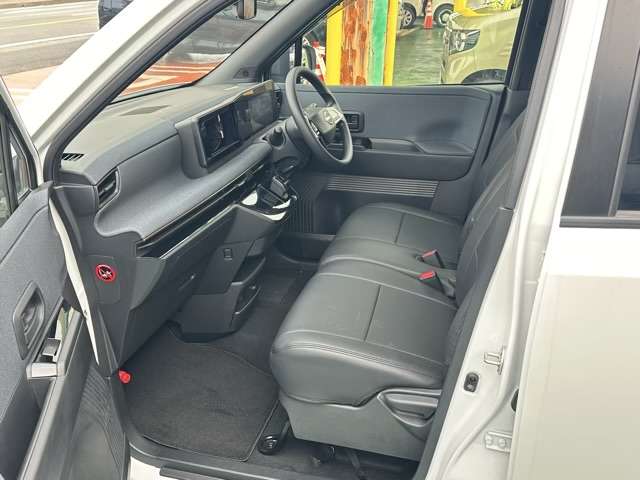 日産 サクラ Ｘ R4年 (東海) 99