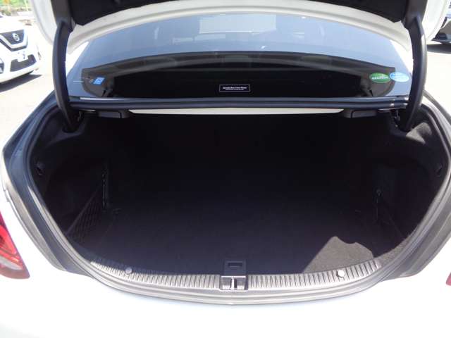 メルセデスベンツ Ｃクラス Ｃ２００　アバンギャルド　ＡＭＧライン H28年 (中国) 99