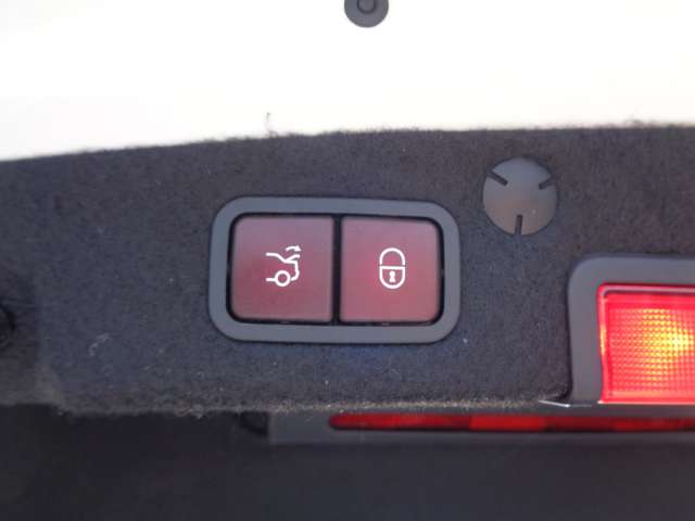 メルセデスベンツ Ｃクラス Ｃ２００　アバンギャルド　ＡＭＧライン H28年 (中国) 99