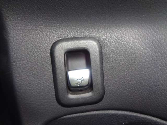 メルセデスベンツ Ｃクラス Ｃ２００　アバンギャルド　ＡＭＧライン H28年 (中国) 99