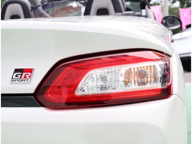 トヨタ コペン ６６０ ＧＲ スポーツ R4年 (関東) 99