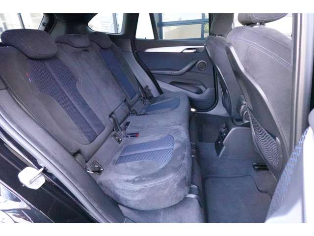 ＢＭＷ Ｘ１ Ｓドライブ １８Ｉ Ｍスポーツ ＤＣＴ H30年 (近畿) 99