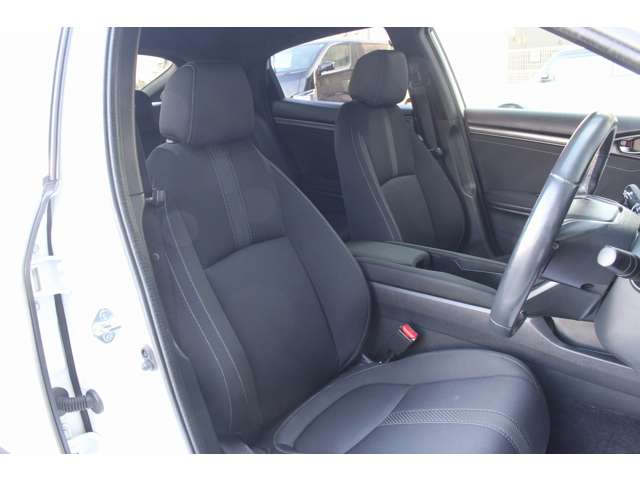 ホンダ シビック １．５ H30年 (関東) 99