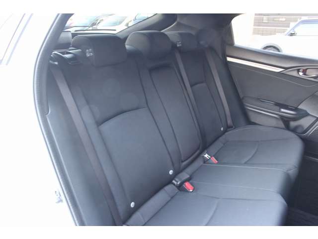 ホンダ シビック １．５ H30年 (関東) 99