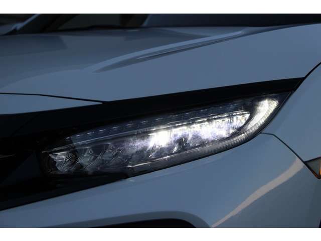 ホンダ シビック １．５ H30年 (関東) 99