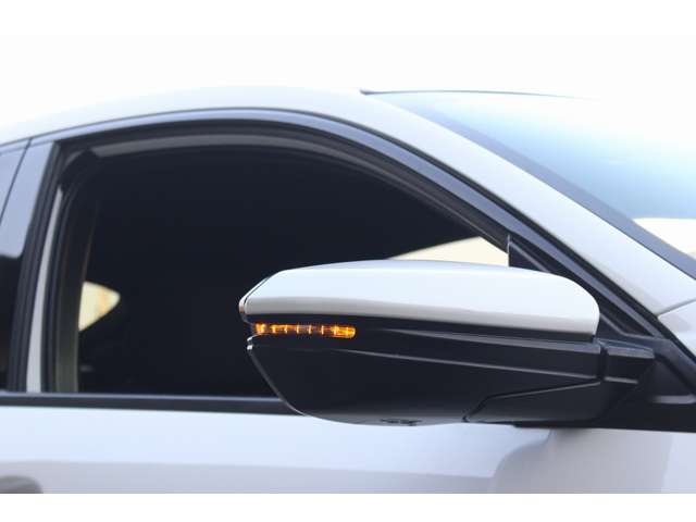 ホンダ シビック １．５ H30年 (関東) 99