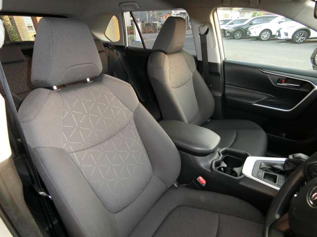 トヨタ ＲＡＶ４ ２．５ ハイブリッド Ｘ R1年 (中国) 99