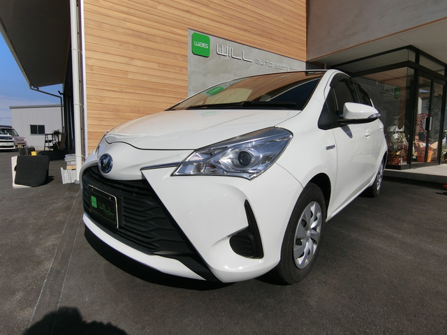 トヨタ ヴィッツ　ハイブリッド １．５ ハイブリッド Ｆ R1年 (中国) 99