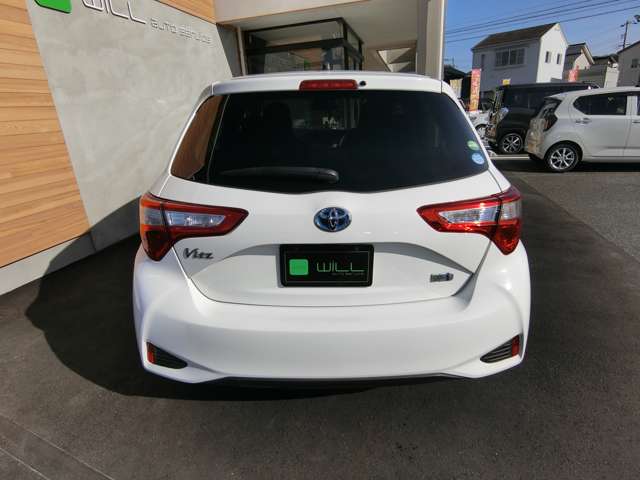 トヨタ ヴィッツ　ハイブリッド １．５ ハイブリッド Ｆ R1年 (中国) 99