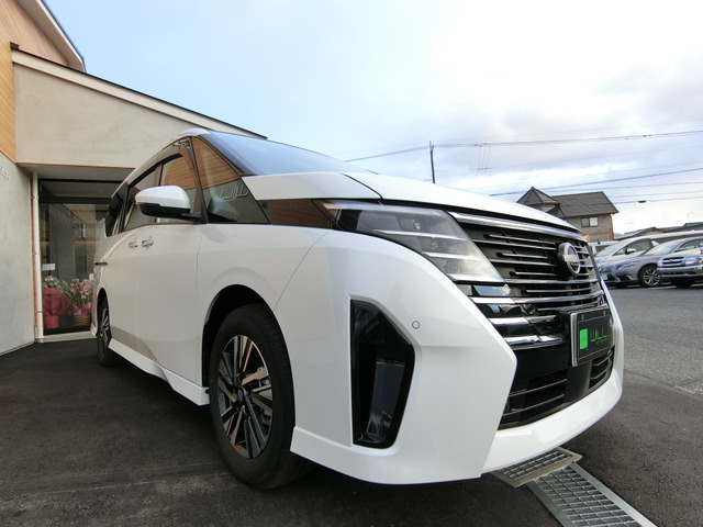 日産 セレナ １．４ Ｅ－ＰＯＷＥＲ ハイウェイスターＶ R5年 (中国) 99