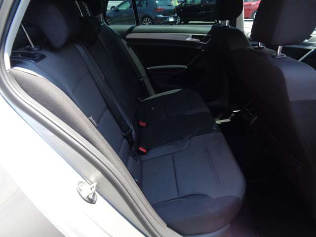 フォルクスワーゲン ゴルフ ＴＳＩ　コンフォートライン H27年 (中国) 99