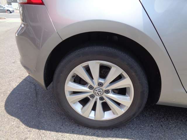 フォルクスワーゲン ゴルフ ＴＳＩ　コンフォートライン H27年 (中国) 99