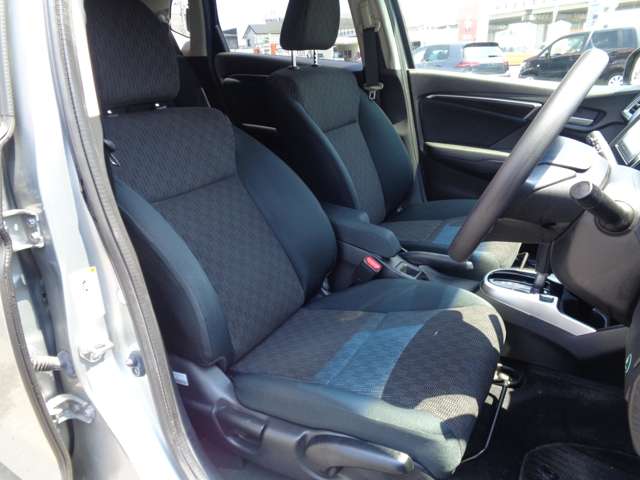 ホンダ フィット １．３ １３Ｇ Ｌパッケージ H26年 (中国) 99