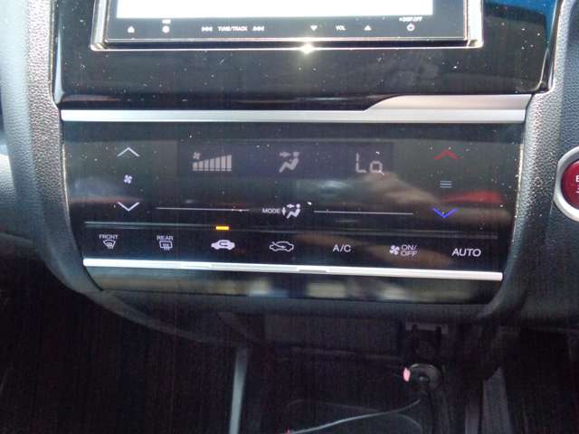 ホンダ フィット １．３ １３Ｇ Ｌパッケージ H26年 (中国) 99