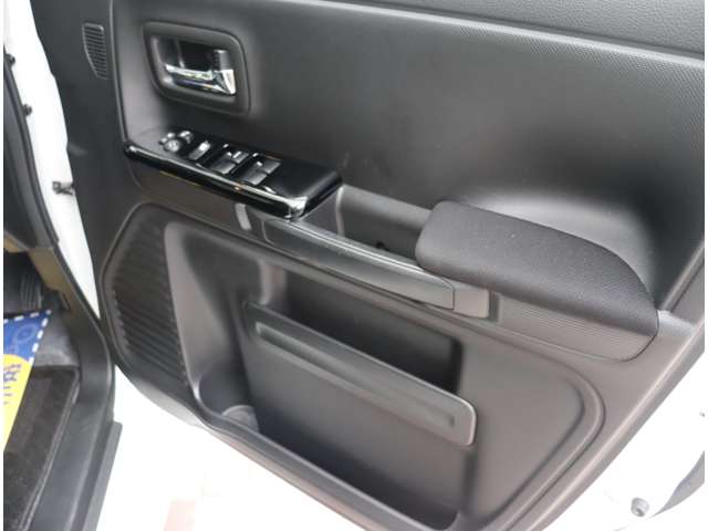 スズキ スペーシア ６６０ カスタム ハイブリッド ＸＳ R2年 () 99