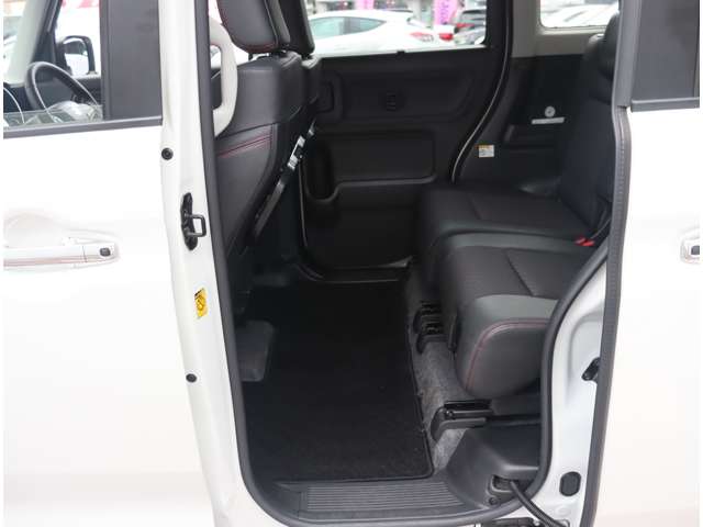 スズキ スペーシア ６６０ カスタム ハイブリッド ＸＳ R2年 () 99