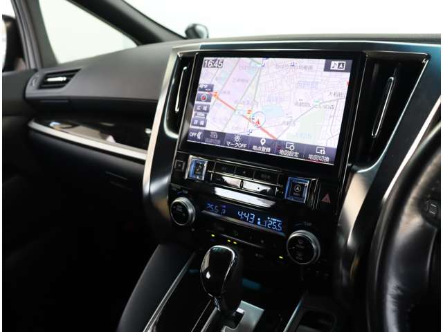 トヨタ ヴェルファイア ２．５ Ｚ Ａエディション ゴールデンアイズ H29年 (関東) 99