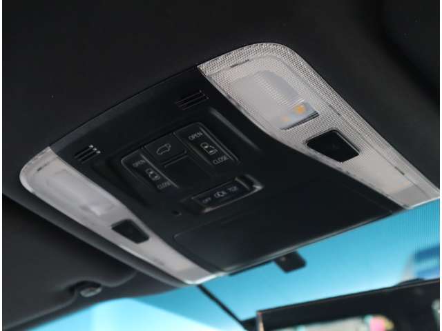 トヨタ ヴェルファイア ２．５ Ｚ Ａエディション ゴールデンアイズ H29年 (関東) 99