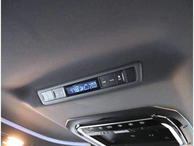 トヨタ ヴェルファイア ２．５ Ｚ Ａエディション ゴールデンアイズ H29年 (関東) 99