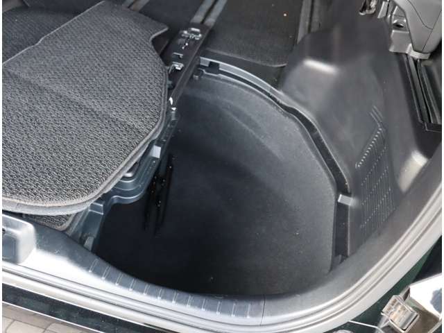 トヨタ ヴェルファイア ２．５ Ｚ Ａエディション ゴールデンアイズ H29年 (関東) 99